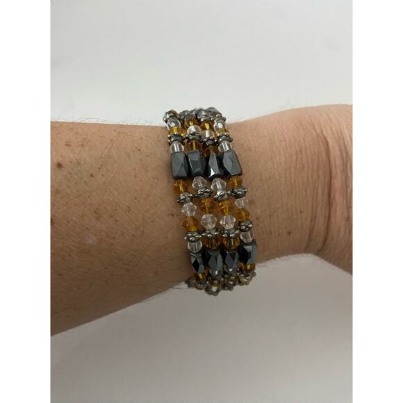 Gray and orange magnetic necklace - Picture 2 of 4